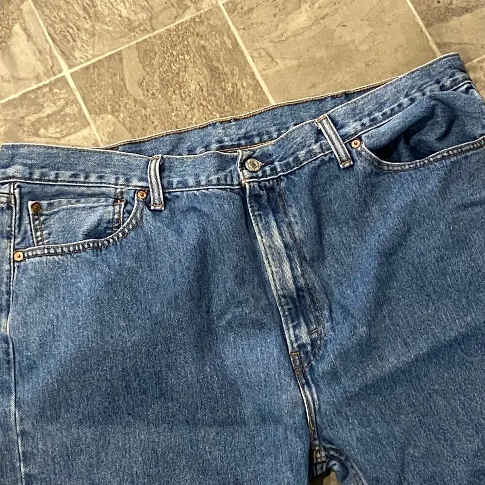 Levi's 505 Men's Jeans 42 x 30 Classic Straight Leg Medium Wash Cotton Denim